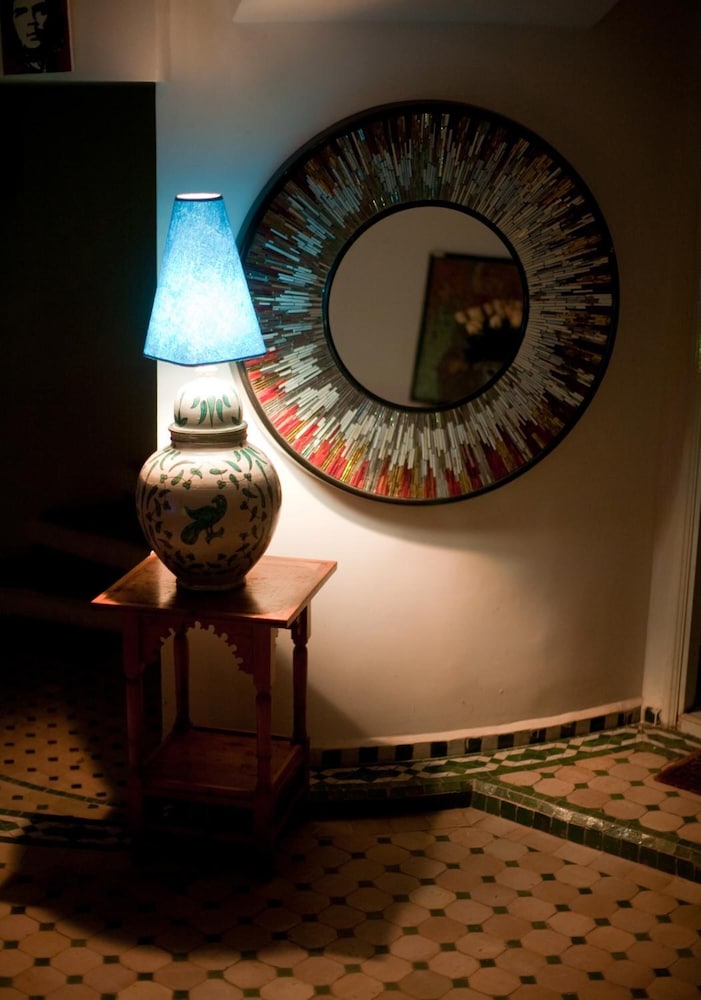 Riad Al Khansaa 50/70