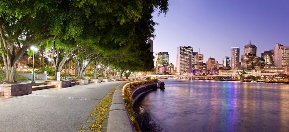 Opera Apartments South Brisbane 65/70