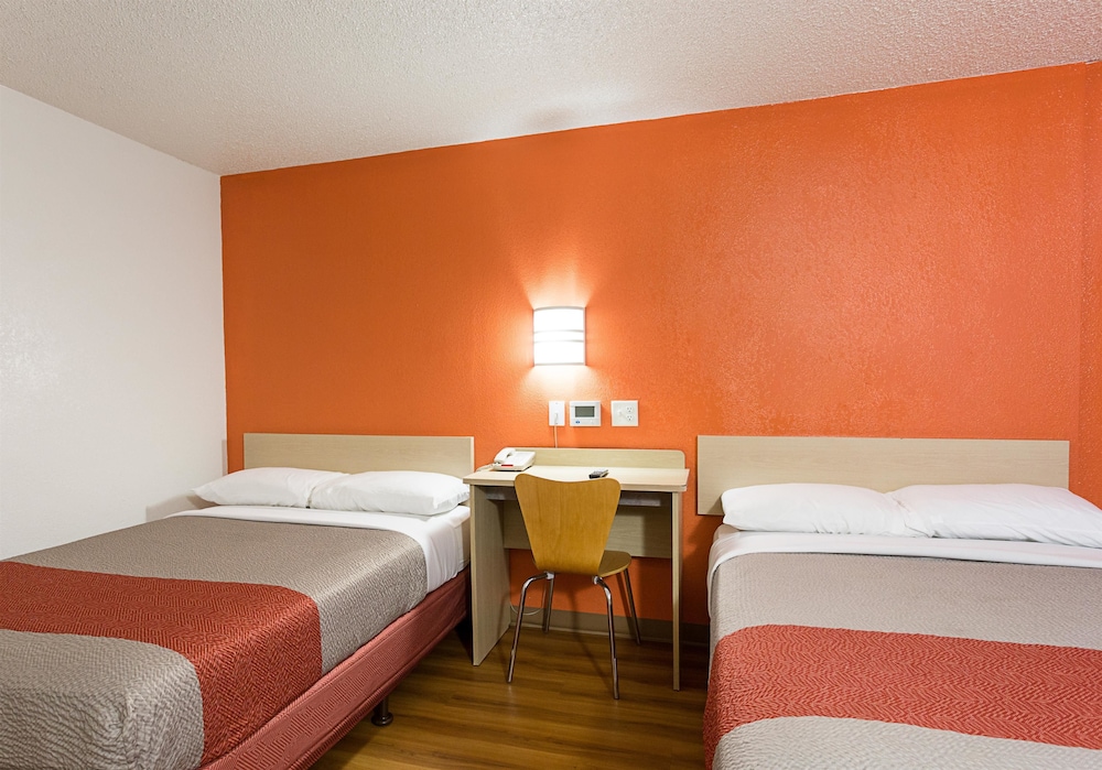 Motel6 Baton Rouge La Southeast 18/49