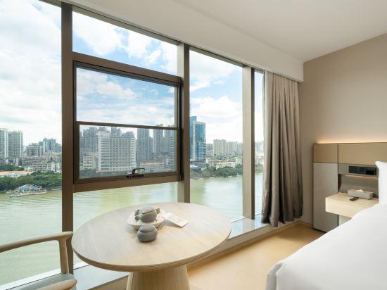 Ji Hotel (Beijing Road Pedestrian Street Tianzi Wharf) 37/50