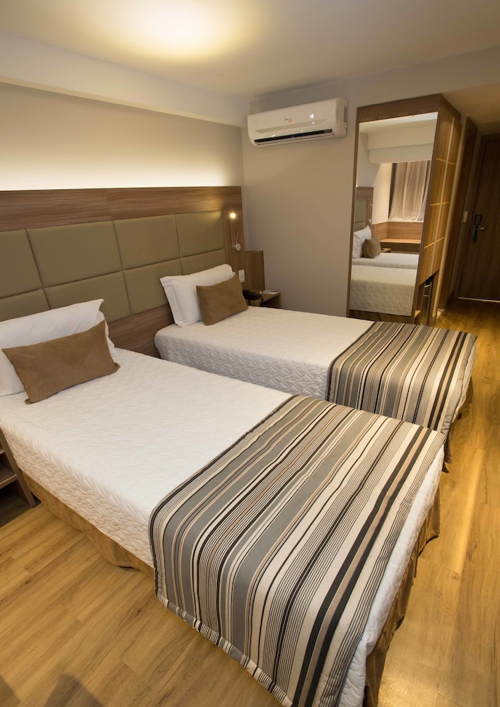 STANDARD, TWIN BEDS