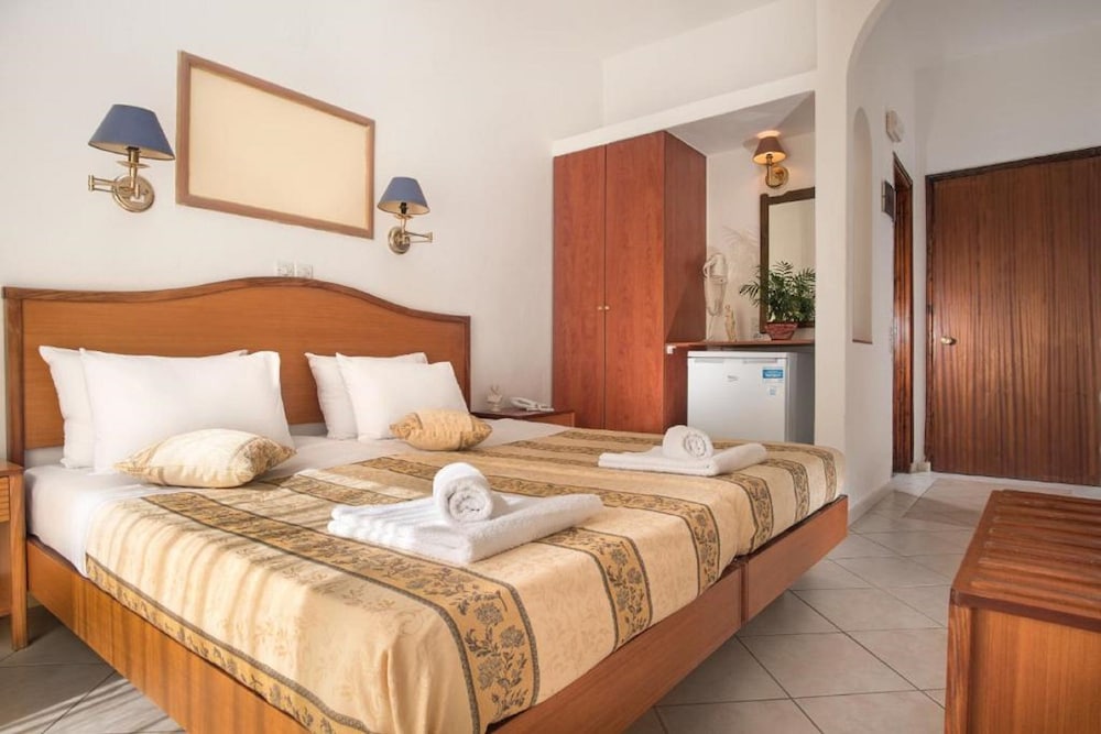 Hotel Meltemi 11/30