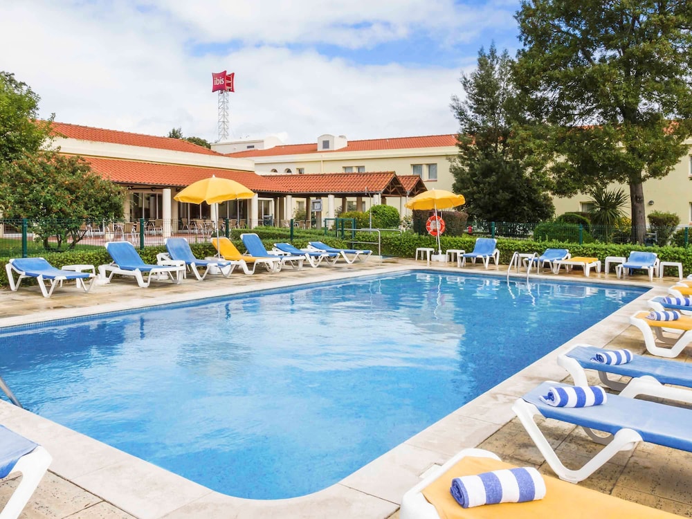 Ibis Setubal 5/48