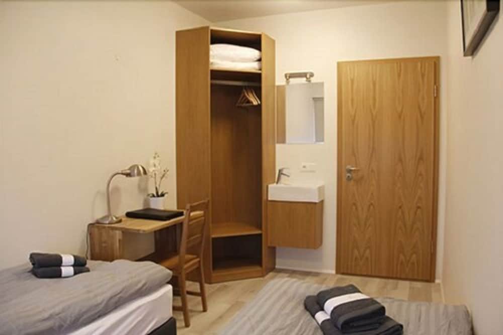 Kef Guesthouse 17/47