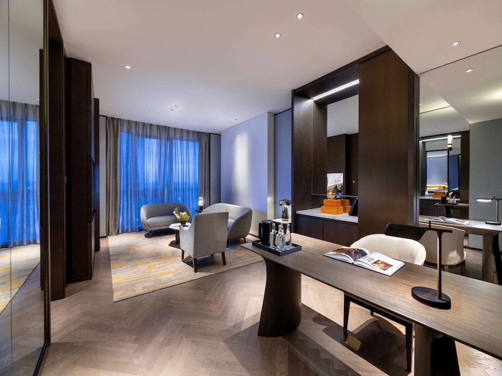 Novotel Xian Xixian 51/75