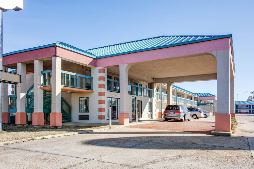 Rodeway Inn Richland - Jackson South 5/35