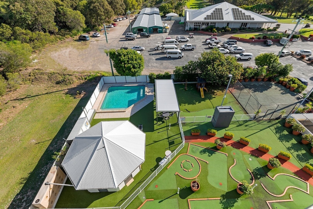 Fairways Golf and Beach Retreat 48/50