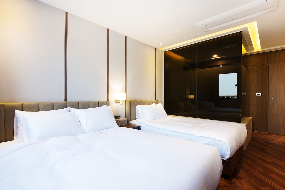 Brown Dot Hotel Business Busan Station 30/70