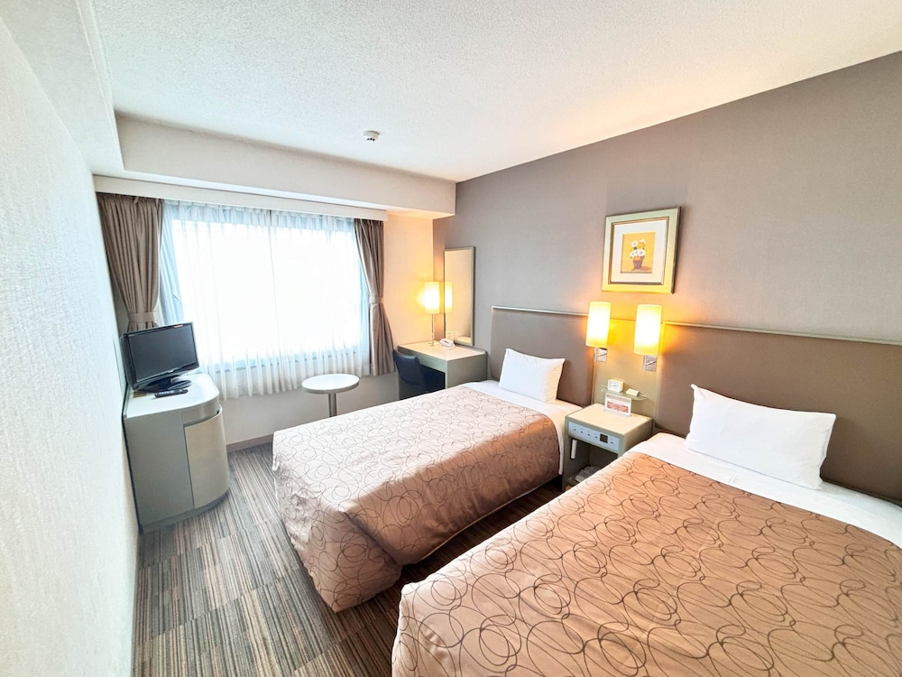 JAPANESE OR WESTERN STYLE, TYPE A, TWIN BEDS