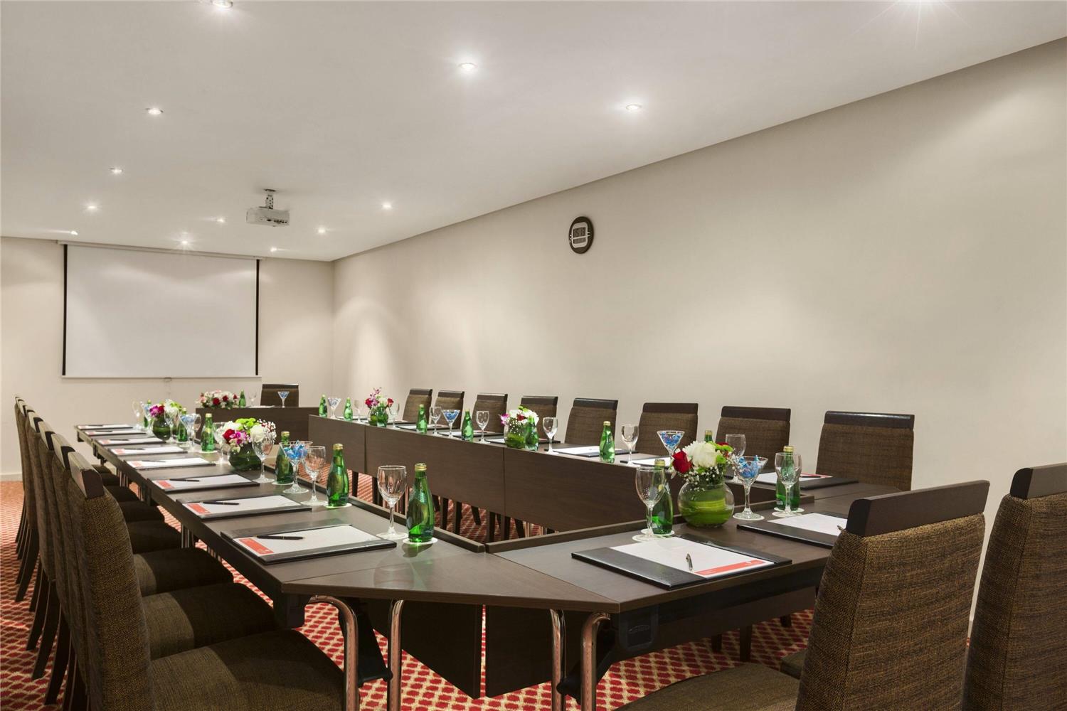 Ramada Hotel and Suites By Wyndham Ajman 43/45