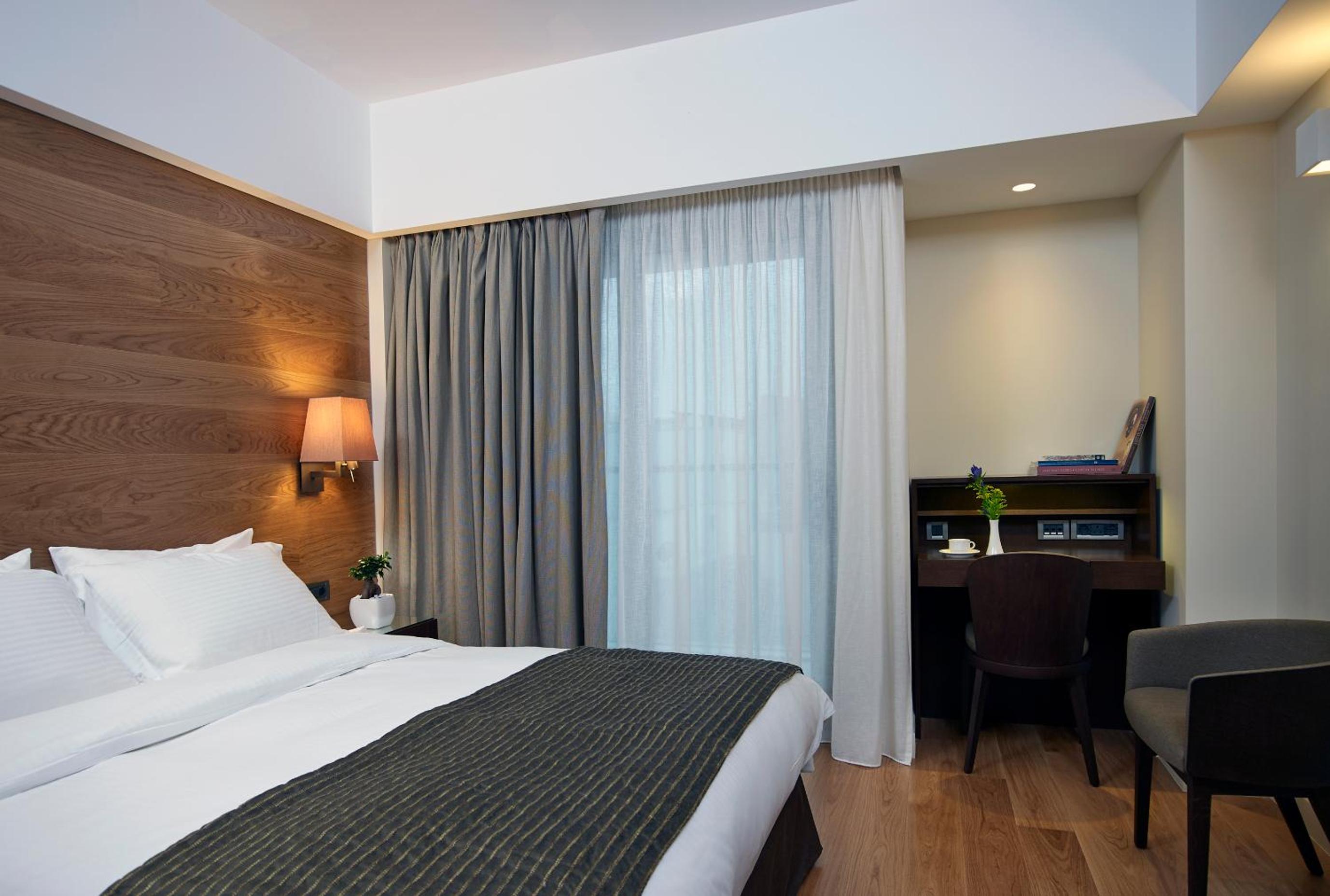 غرفة قياسية بسرير مزدوج أو سريرين منفصلين، Samaria Hotel 2/10