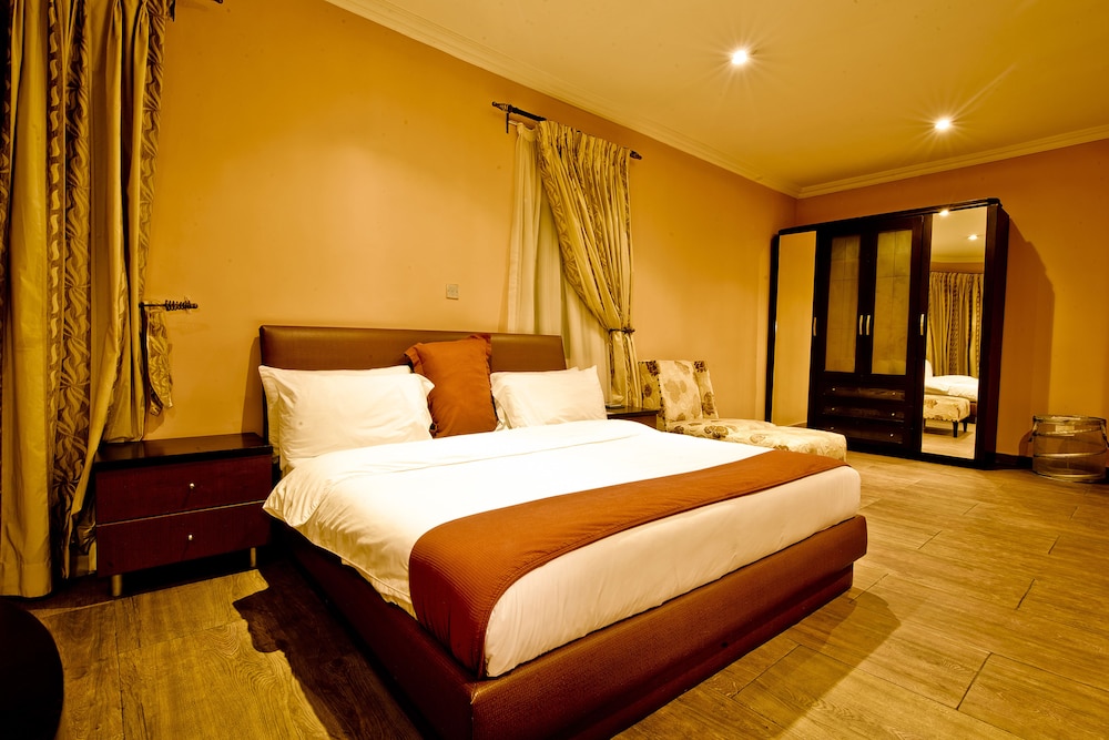 The Guesthouse 20/50