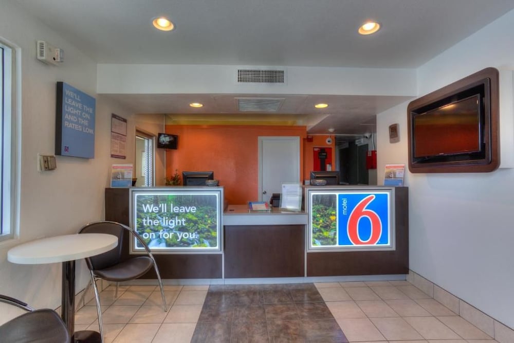 Motel6 Troutdale, OR - Portland East 18/59