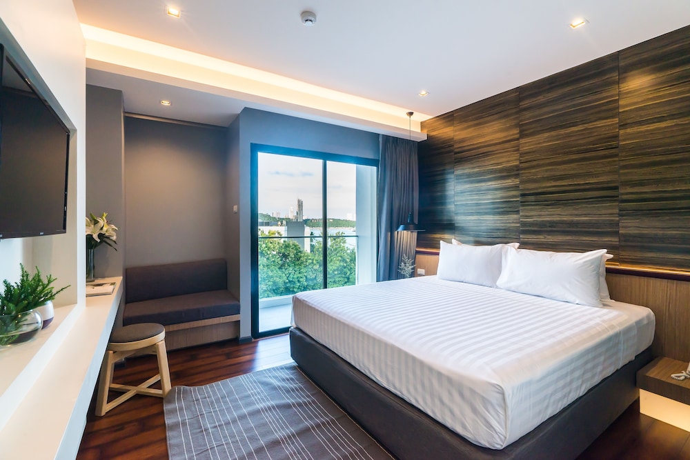 Sea Me Spring Tree Hotel 15/43