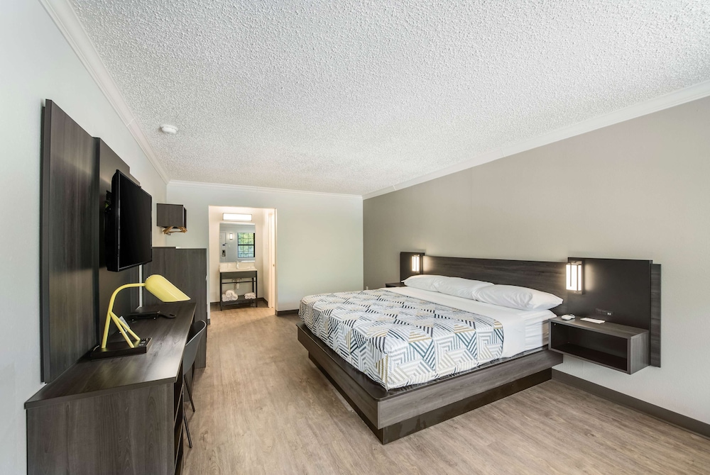 Motel6 Kilgore, TX 12/42