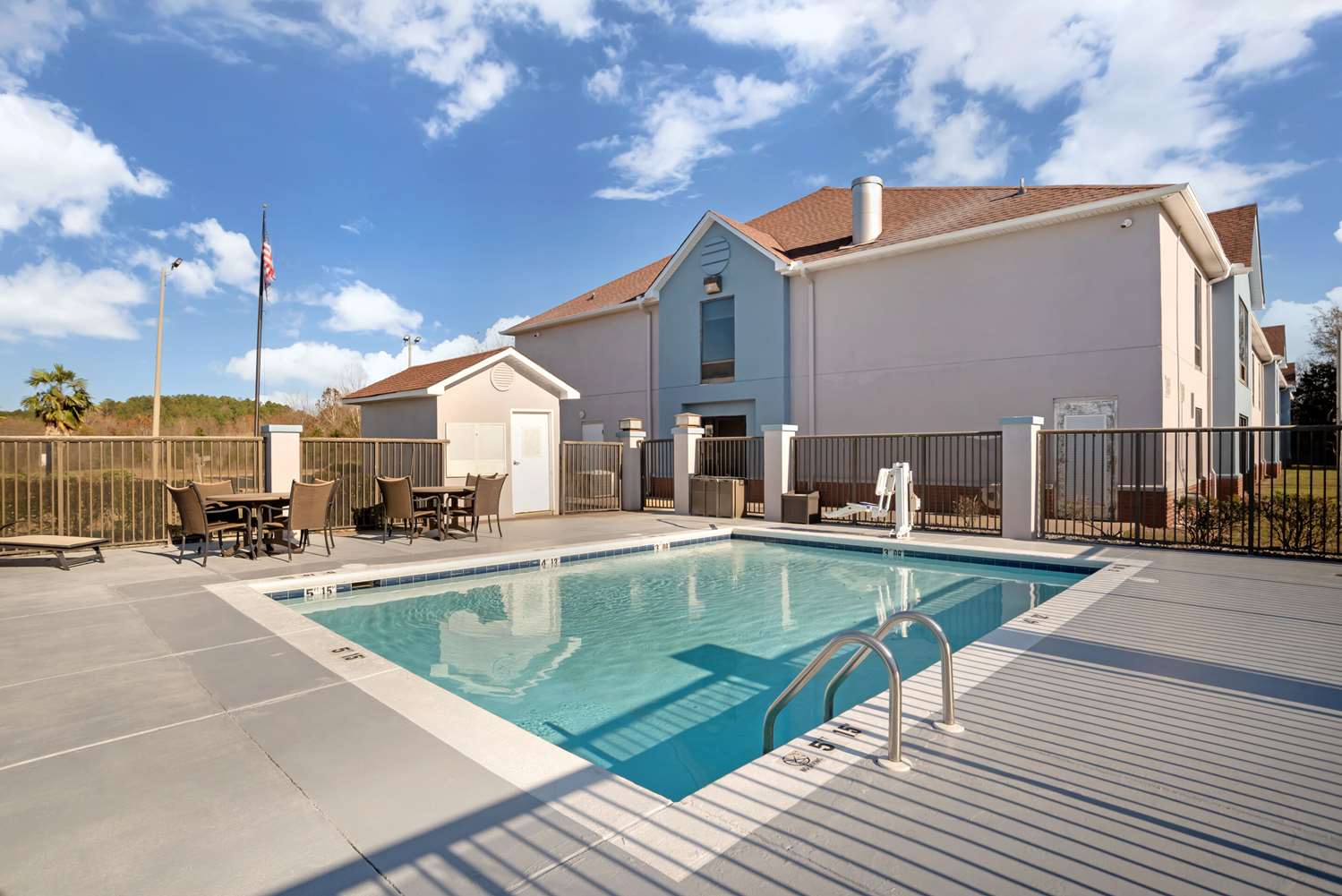 Comfort Inn Livingston AL 31/31