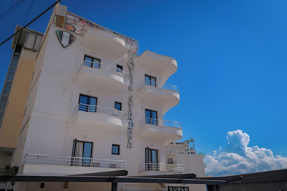 Hotel Strora 2/50