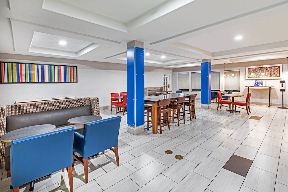 Holiday Inn Express Hotel And Suites Lafayette South 31/39