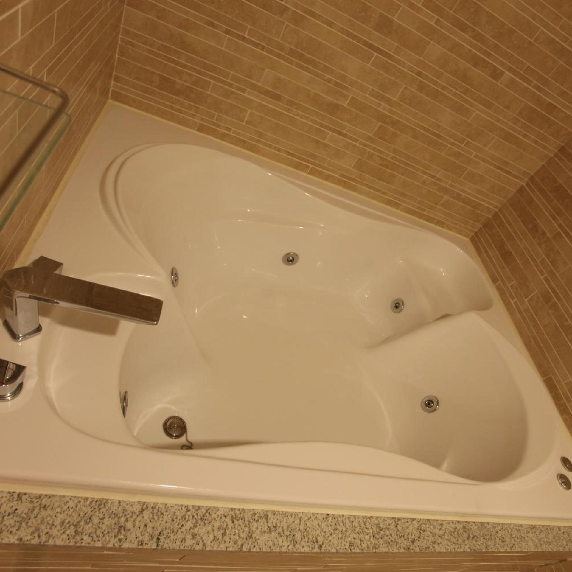 Yuwon Hotel 55/57