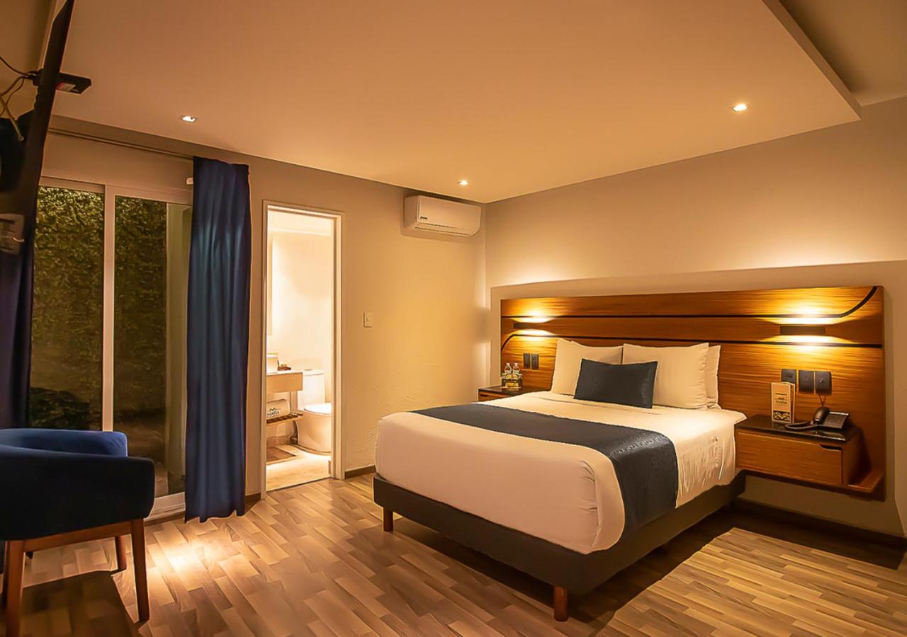 Junior Suite, Deluxe