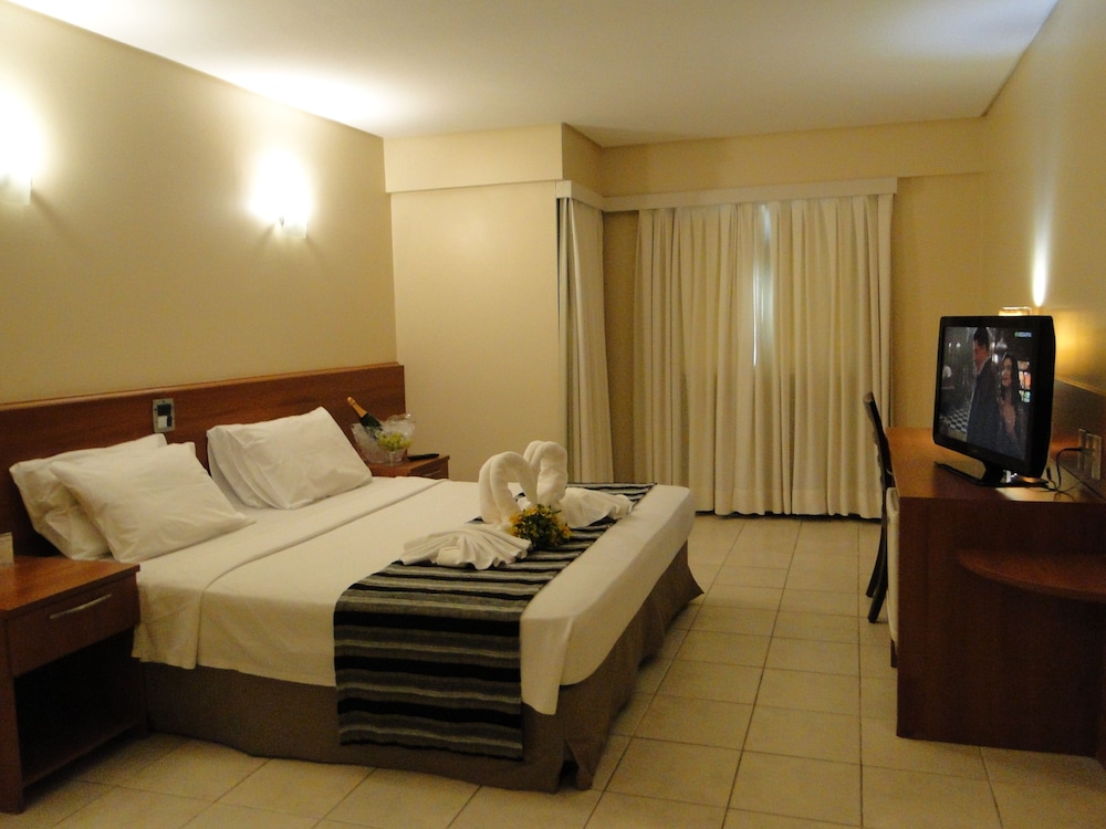 STANDARD, DOUBLE OR TWIN BED