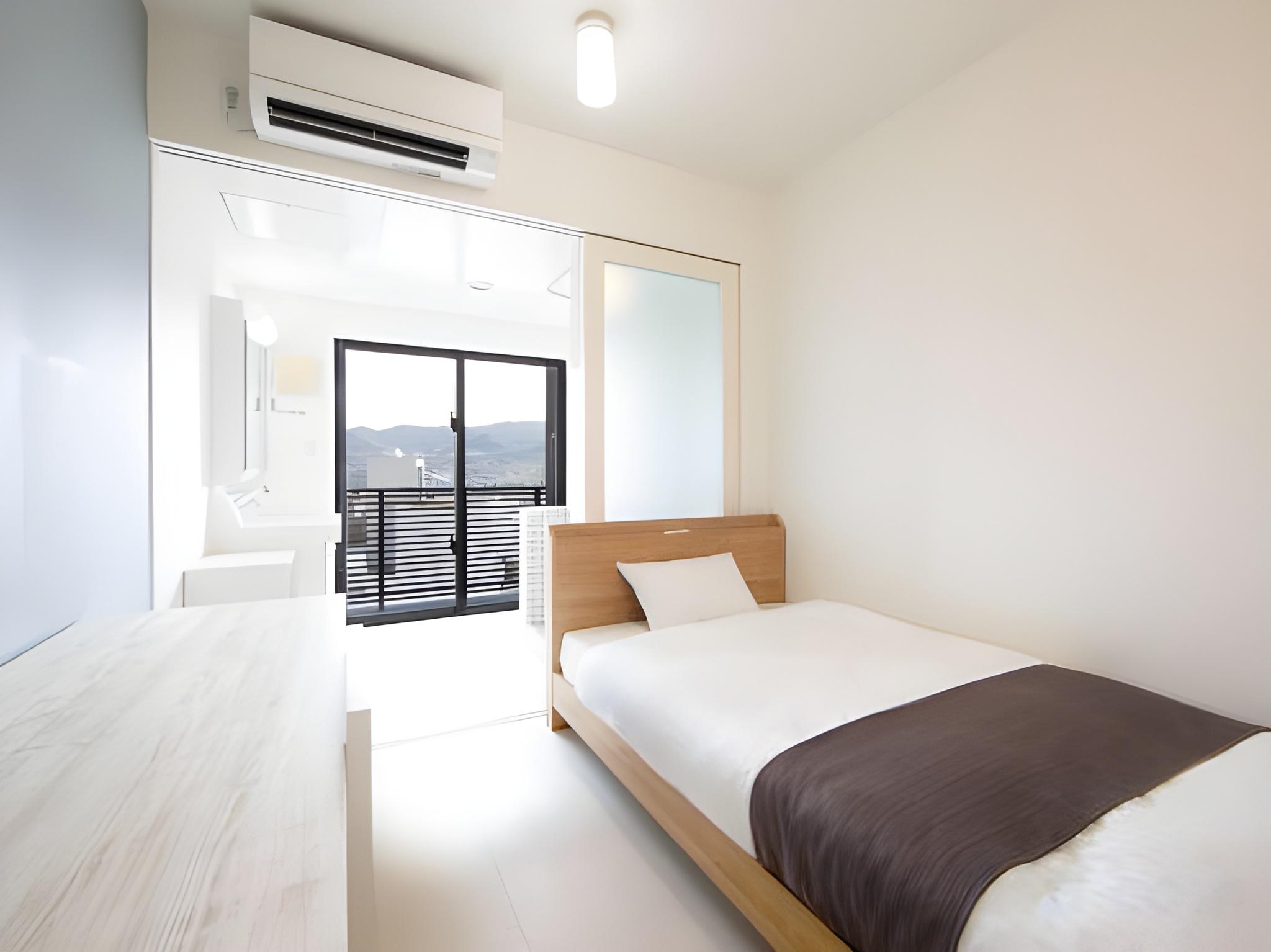 Semi Room, Standard, Semi Double Bed, Pet Friendly