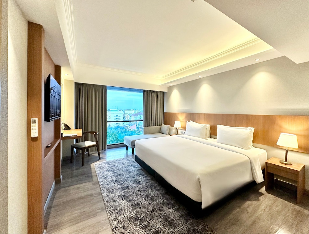 The Malioboro Hotel & Conference Center 12/42