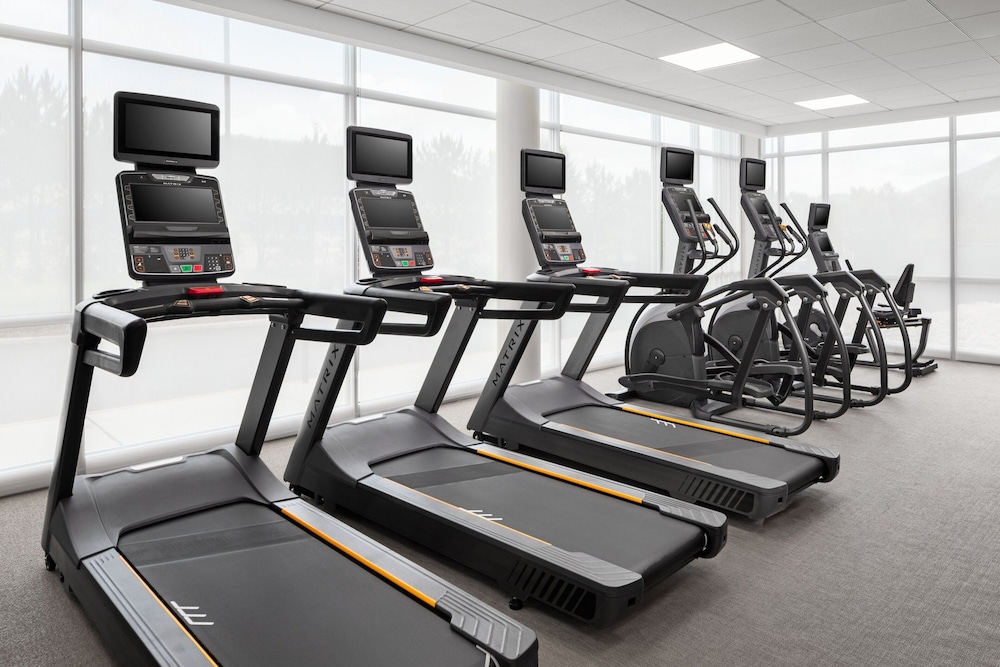 Springhill Suites By Marriott Roanoke North 12/26