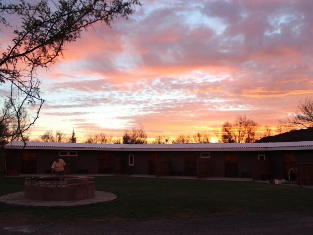 Teri-Lemveli Lodge 23/29