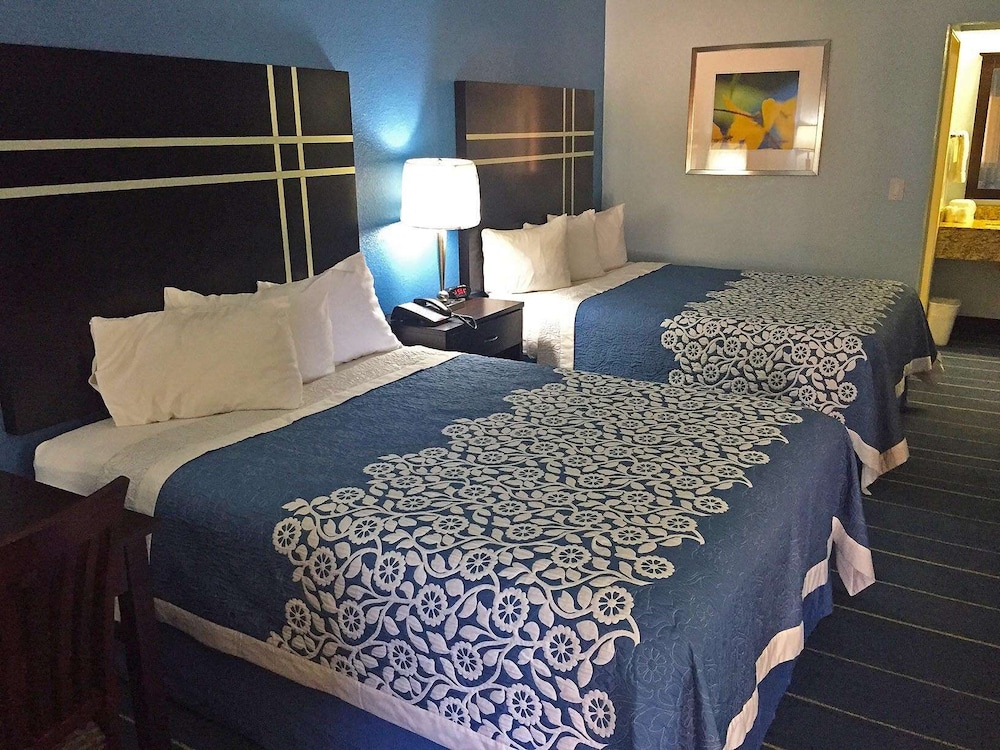 Americas Best Value Inn Bishop Kingsville 12/20