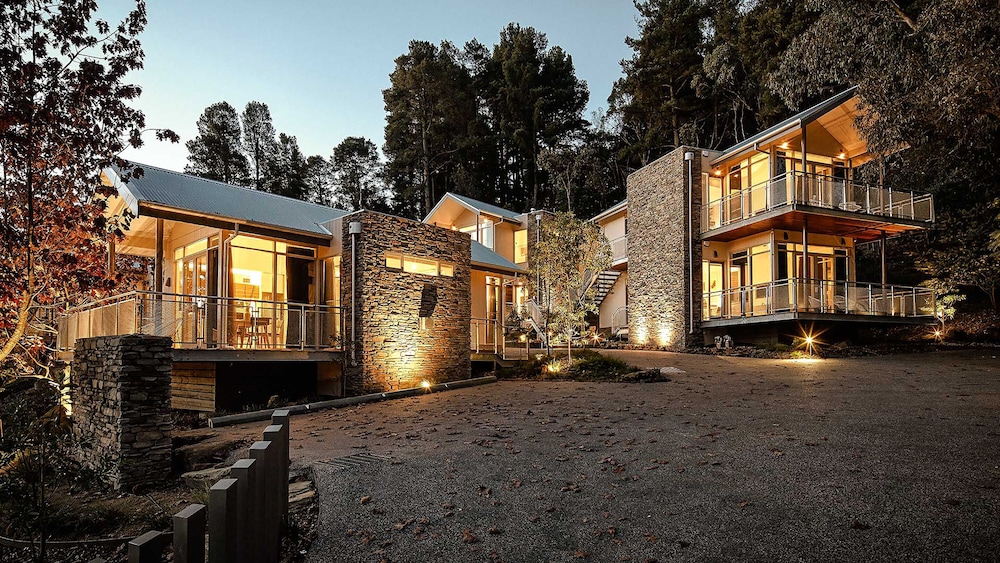 Hepburn Spa Retreat 25/28