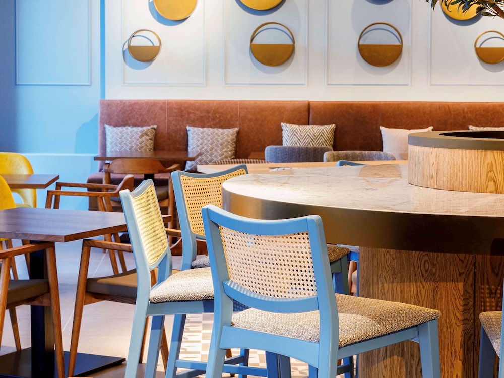 Mercure Porto Centro Aliados 60/75
