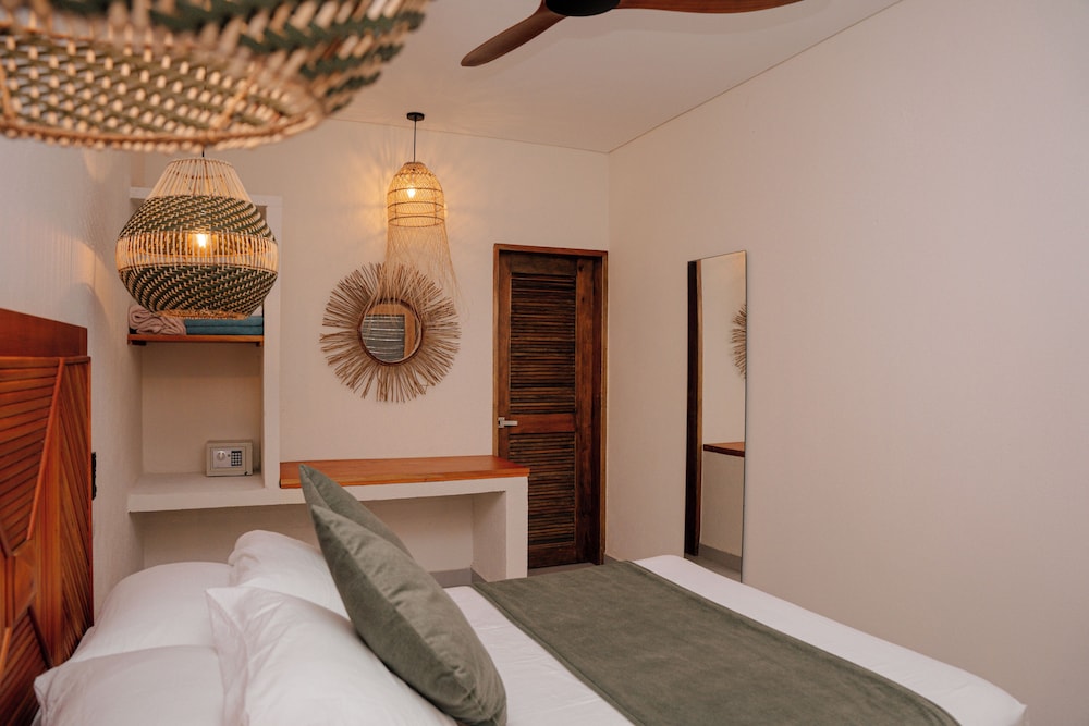 HUKUMEIZI HOTEL 18/50