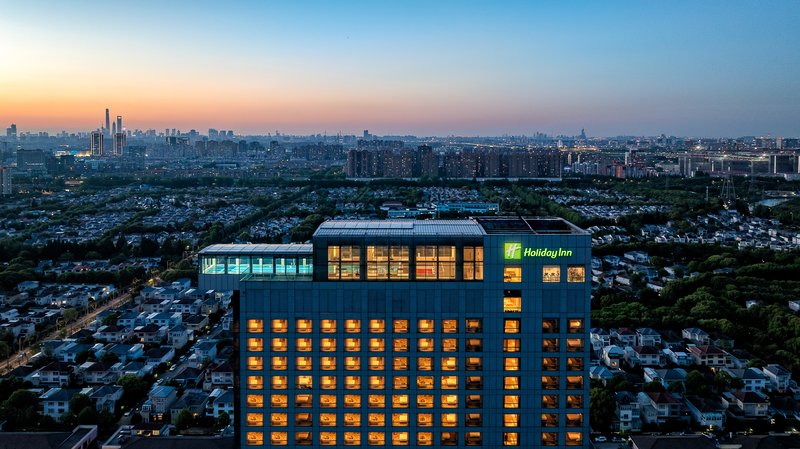 HOLIDAY INN SHANGHAI PUDONG KANGQIAO 2/50