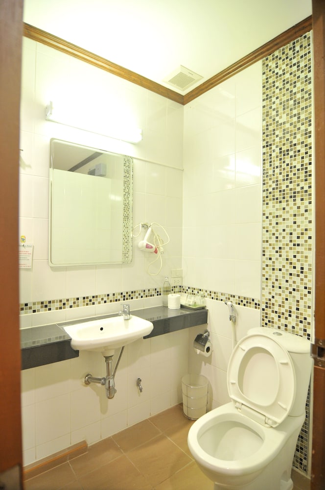 Malaysia Hotel 49/53