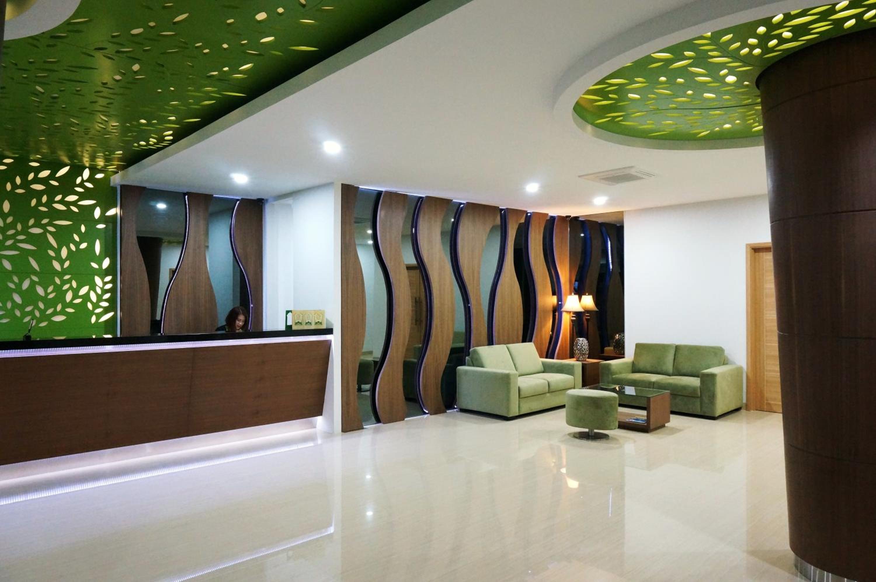 Green Eden Hotel 11/28