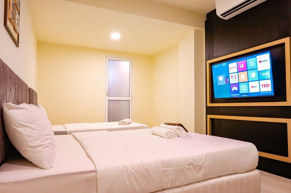 Bishop Hotel Penang 13/50