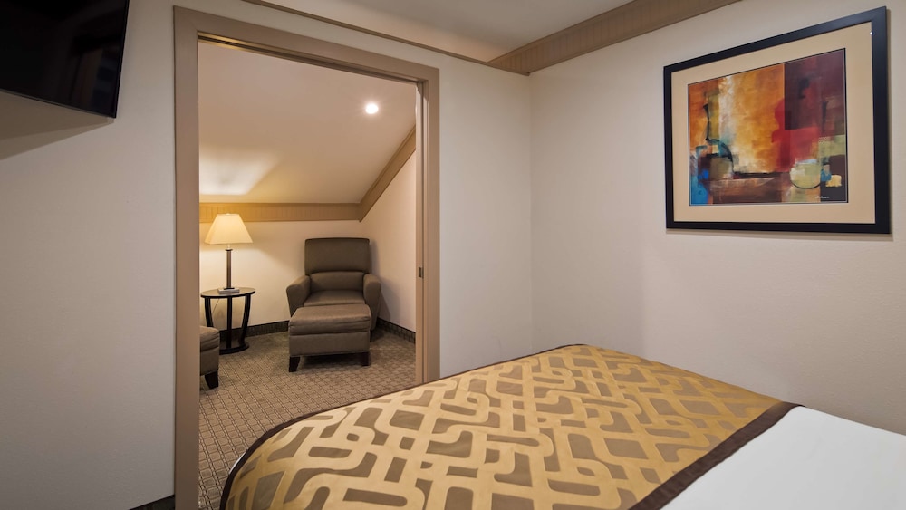Best Western Plus Concordville Hotel 15/54