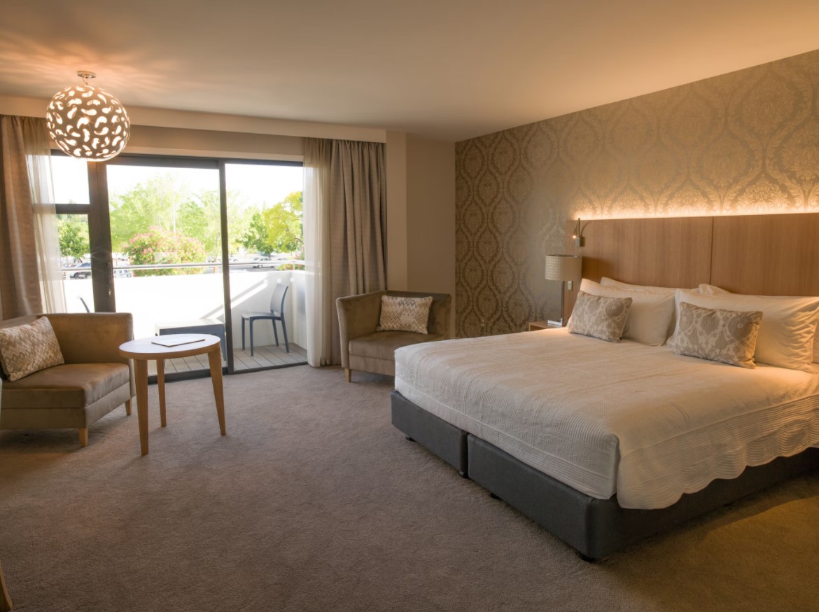 Room at Porters Boutique Hotel, HAVELOCK NORTH