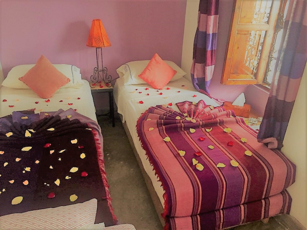 Comfort, Double or Twin Bed, Courtyard View, Courtyard Area