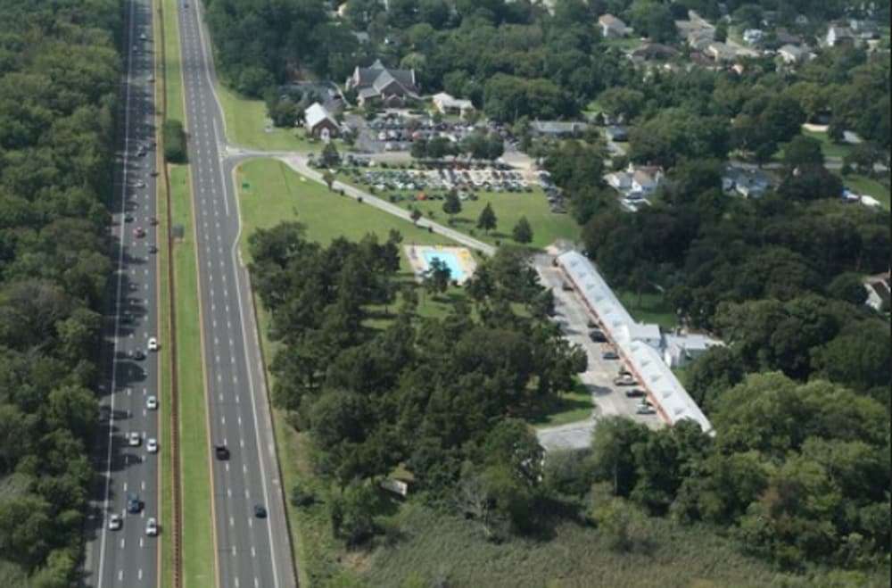 Hyland Motor Inn 52/63