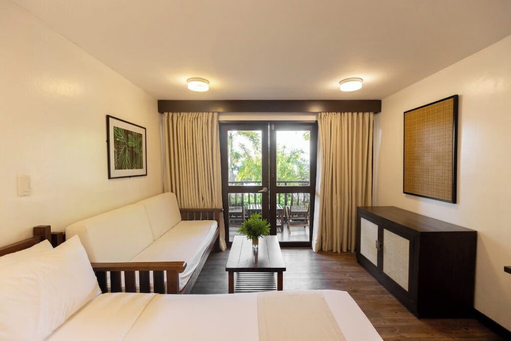 Palm Beach Resort 13/48