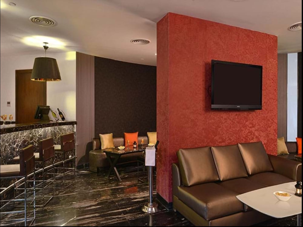 Fortune Park Sishmo Gautam Nagar 39/49