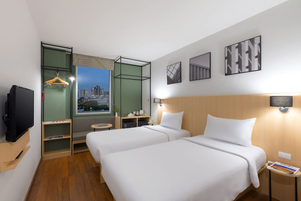 Ibis Bangkok Sathorn 11/50