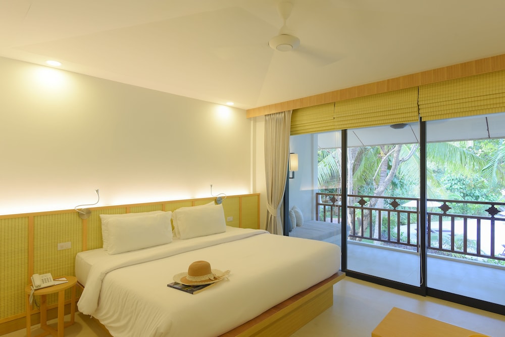 Paradise Beach Resort 23/42
