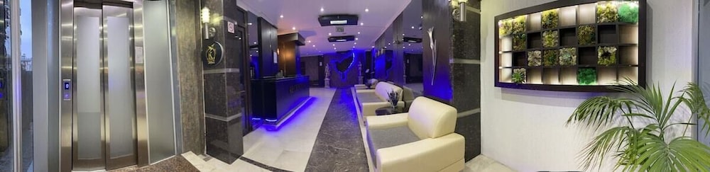 Kolibry Hotel 30/45