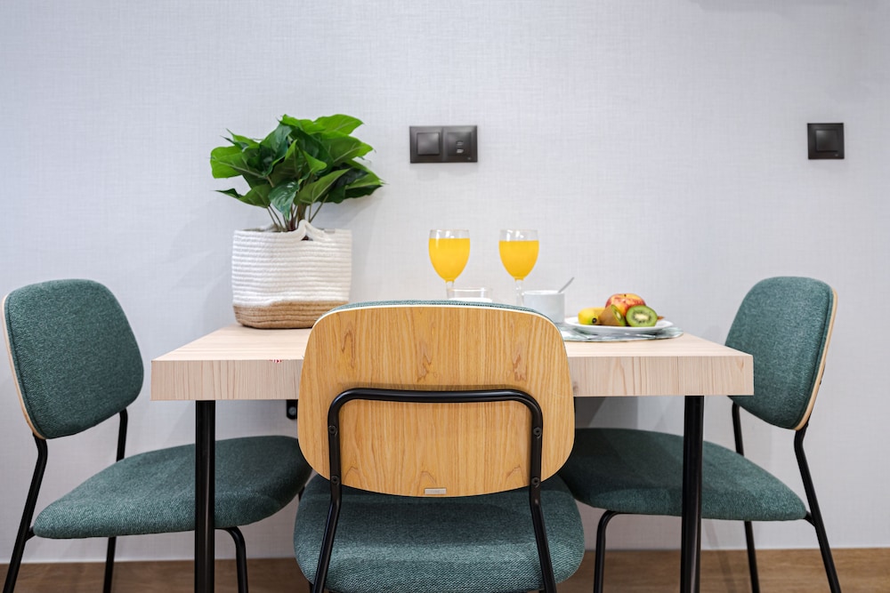 Feelathome Ventas Suites 38/50