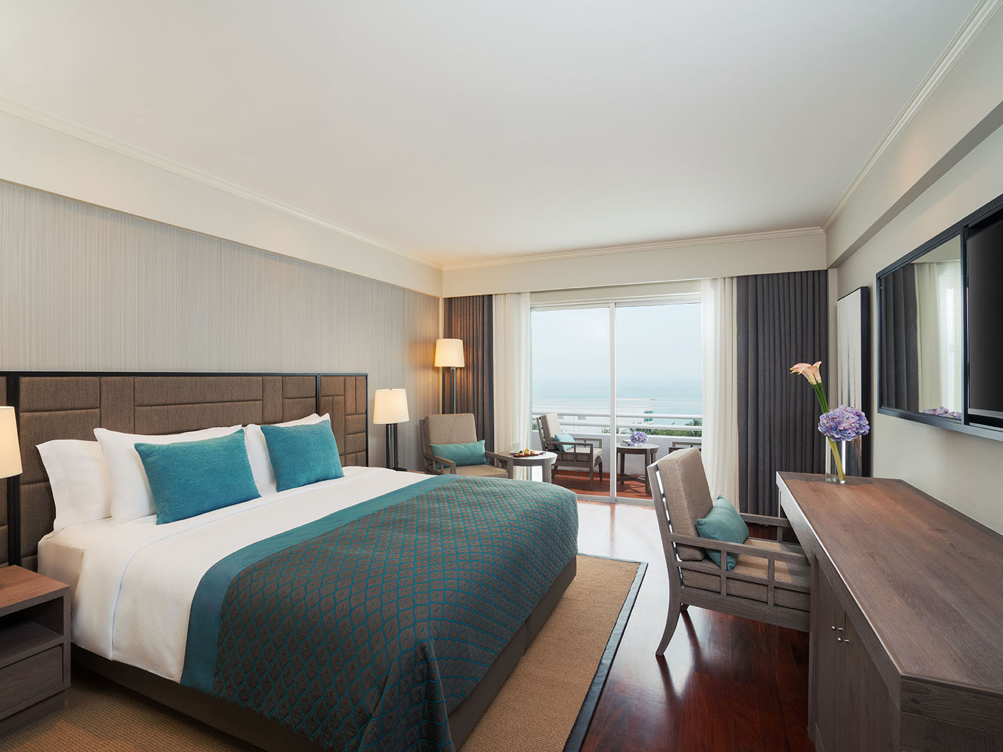 غرفة ديلوكس بسرير مزدوج أو سريرين منفصلين بإطلالة على البحر