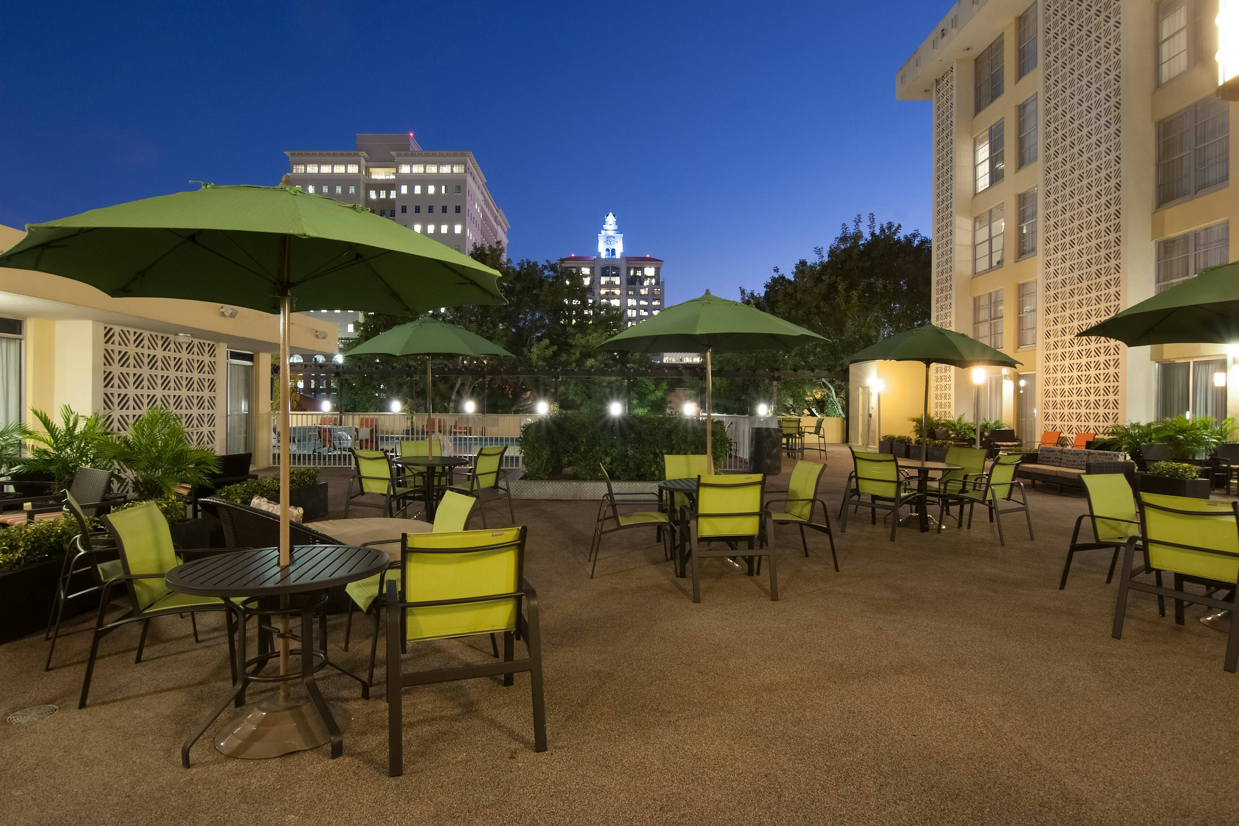 Courtyard By Marriott Miami Coral Gables 11/19