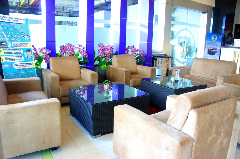 Transera Hotel Pontianak 21/36